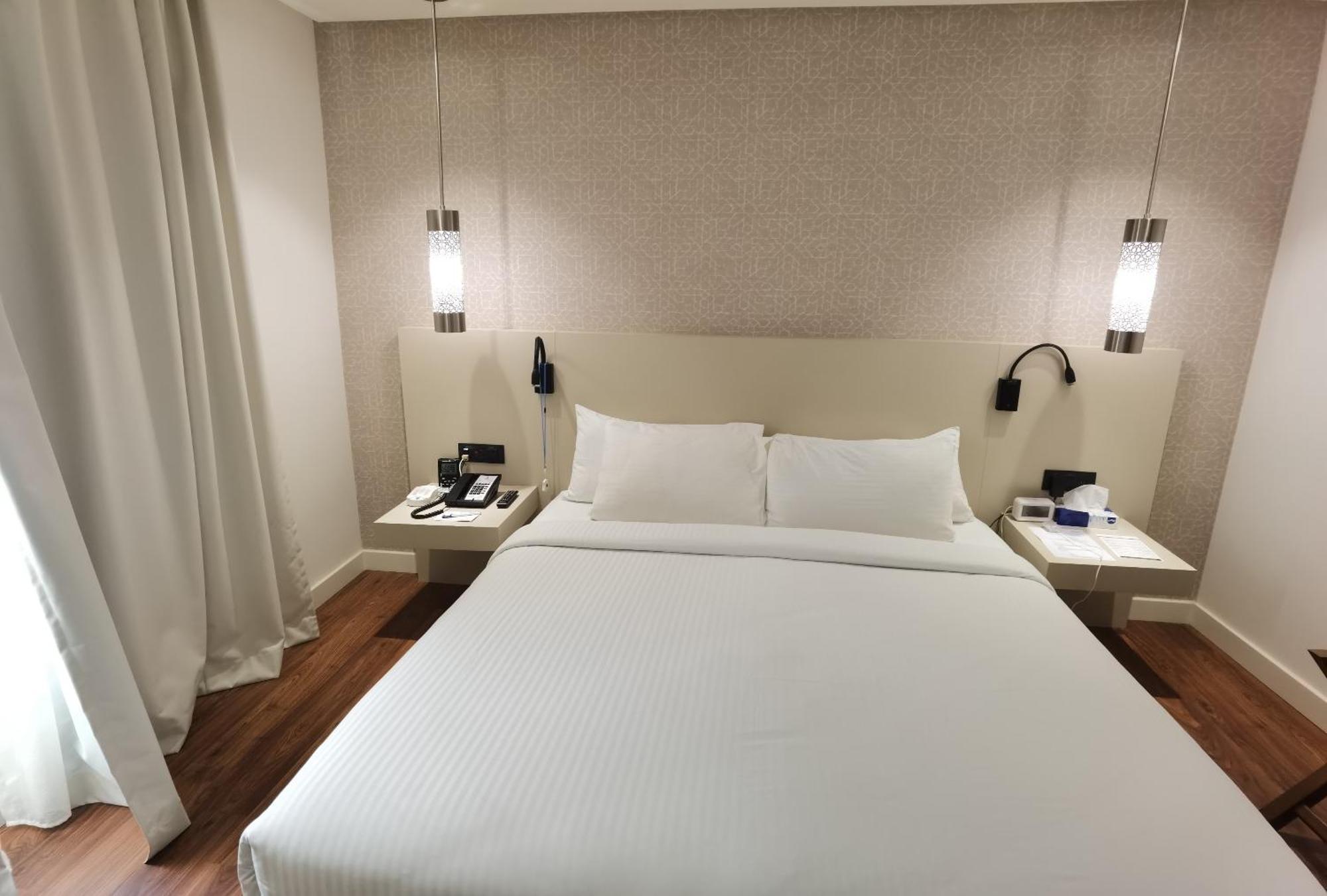 Hotel Landmark & 3*